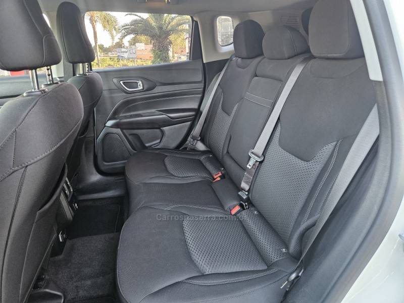 JEEP - COMPASS - 2022/2022 - Branca - R$ 125.900,00