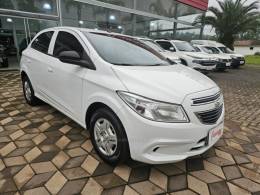 CHEVROLET - ONIX - 2016/2016 - Branca - R$ 47.900,00