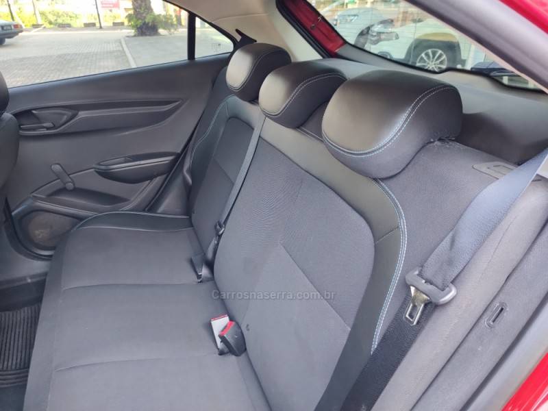 CHEVROLET - ONIX - 2019/2020 - Vermelha - R$ 59.900,00