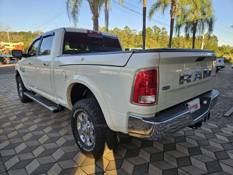 RAM - 2500 LARAMIE - 2018/2018 - Branca - Sob Consulta