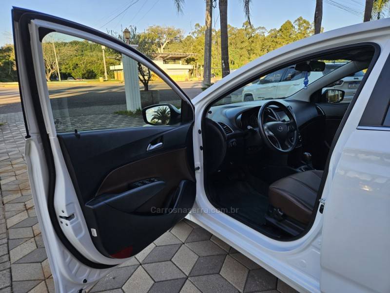 HYUNDAI - HB20 - 2019/2019 - Branca - Sob Consulta