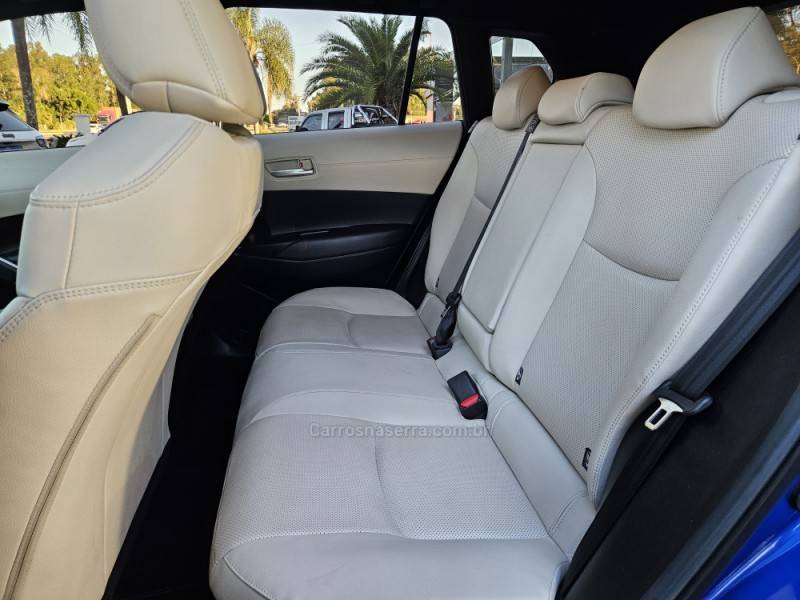 TOYOTA - COROLLA - 2023/2023 - Azul - R$ 166.900,00