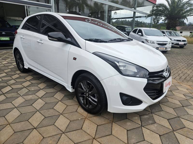 HYUNDAI - HB20 - 2015/2015 - Branca - Sob Consulta