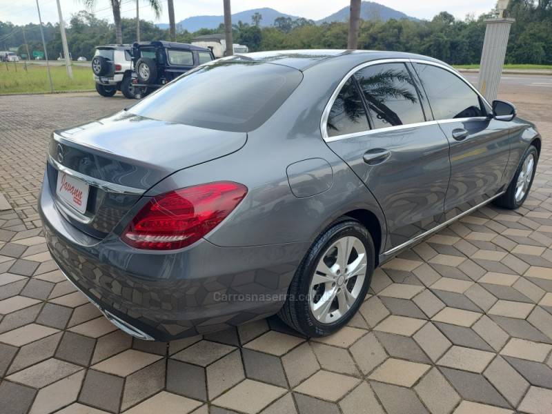 MERCEDES-BENZ - C 180 - 2017/2017 - Cinza - R$ 116.900,00