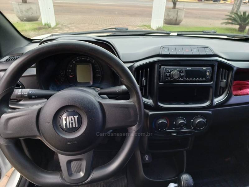 FIAT - FIORINO - 2022/2023 - Branca - R$ 94.900,00