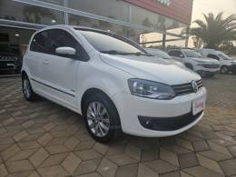 VOLKSWAGEN - FOX - 2012/2012 - Branca - R$ 41.900,00