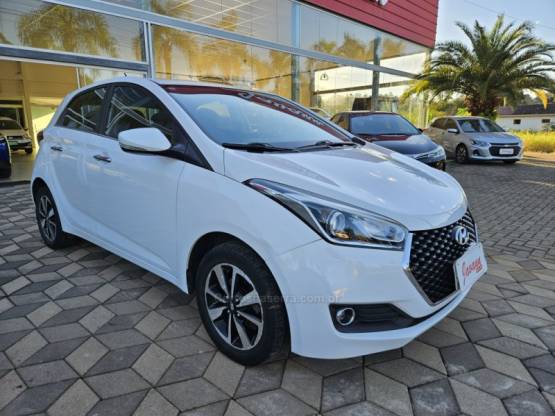 HYUNDAI - HB20 - 2019/2019 - Branca - Sob Consulta