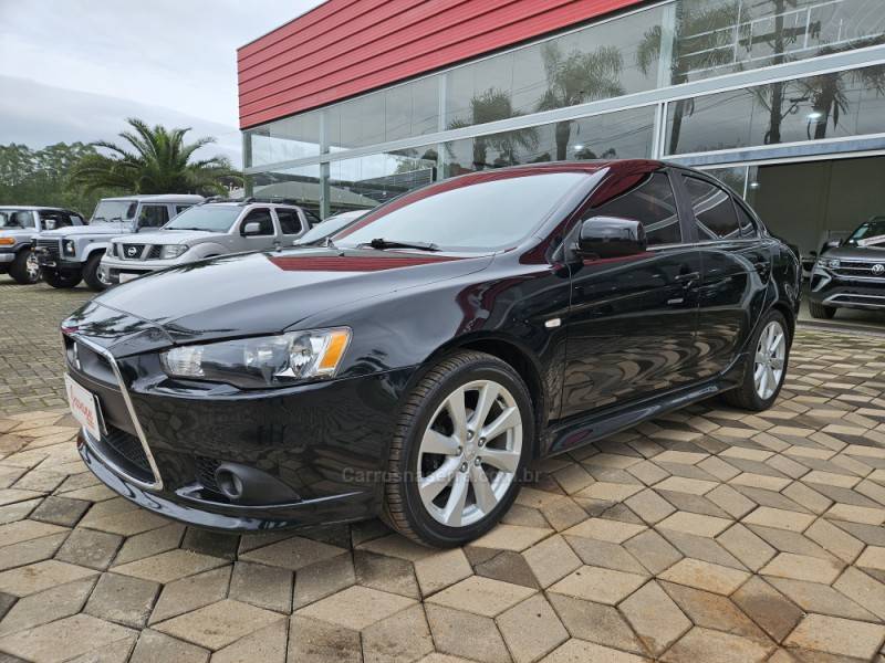 MITSUBISHI - LANCER - 2012/2013 - Preta - R$ 64.900,00