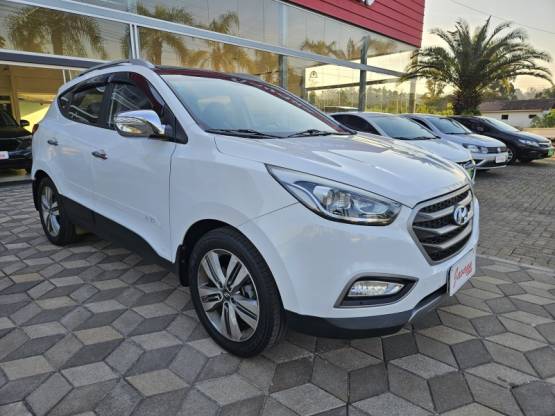 HYUNDAI - IX35 - 2017/2017 - Branca - R$ 87.900,00