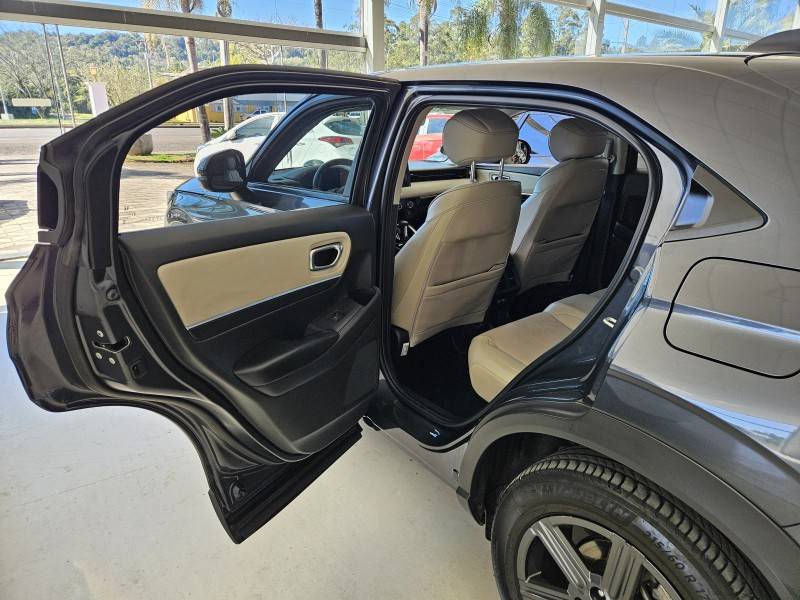 HONDA - HR-V - 2023/2023 - Cinza - R$ 159.900,00