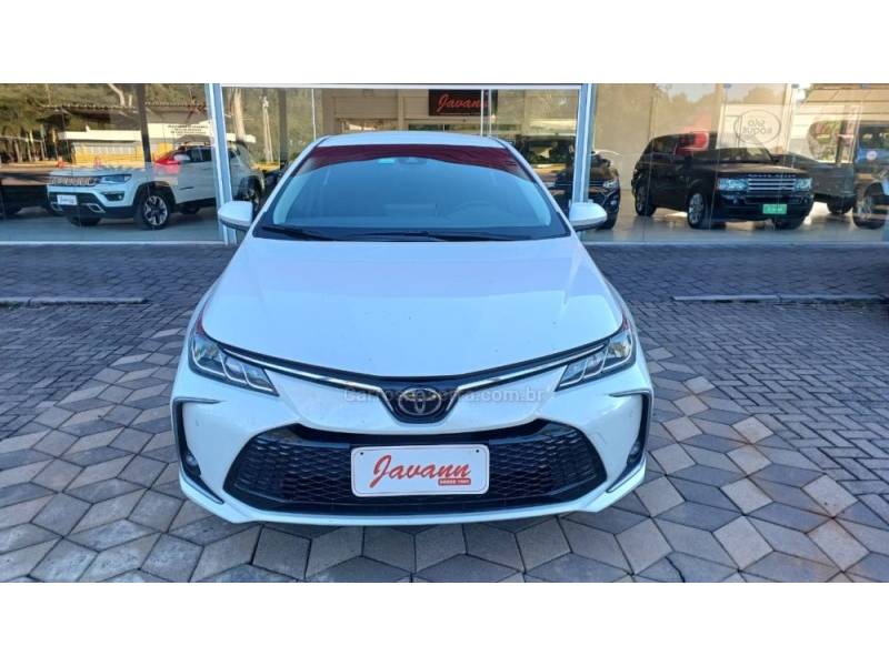 TOYOTA - COROLLA - 2024/2024 - Branca - R$ 144.537,00